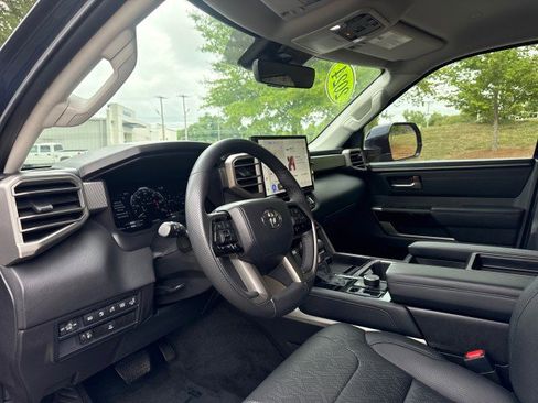 Used 2024 Toyota Tundra Limited w/ Power Package AWD/4WD image 21