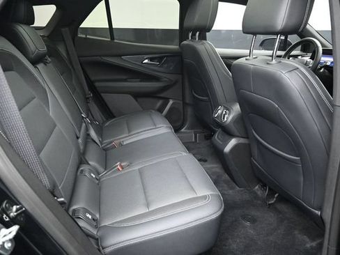 Used 2024 Chevrolet Blazer EV LT AWD/4WD image 20