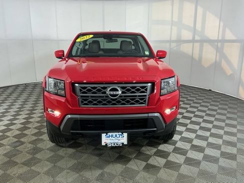 Used 2022 Nissan Frontier SV w/ Technology Package AWD/4WD image 3