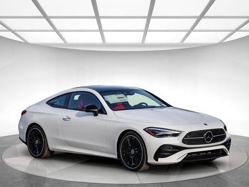 New 2026 Mercedes-Benz CLE 300 4MATIC Coupe image 5