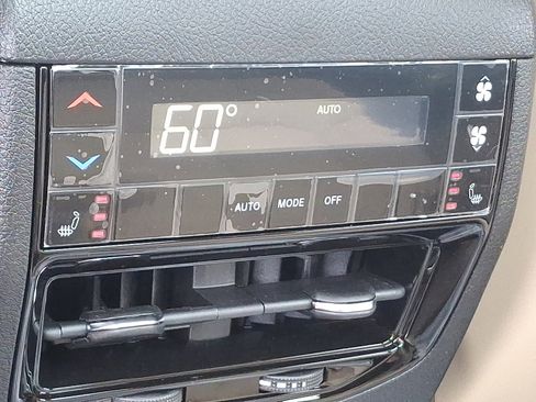 New 2025 Jeep Grand Cherokee L Limited image 8