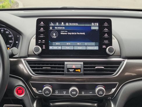 Used 2022 Honda Accord Sport image 18