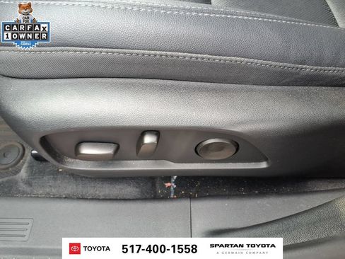 Used 2025 Chevrolet Equinox LT w/ Convenience Package II FWD image 17