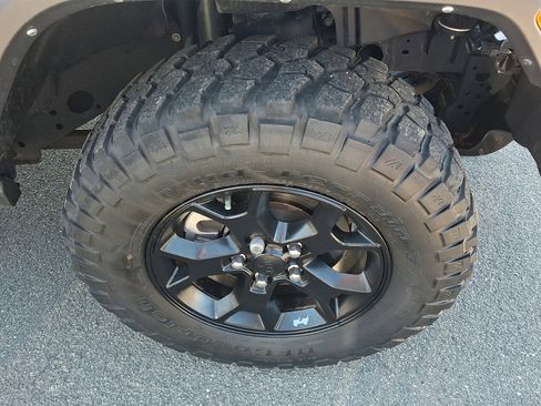 Used 2022 Jeep Wrangler Unlimited Sport image 9