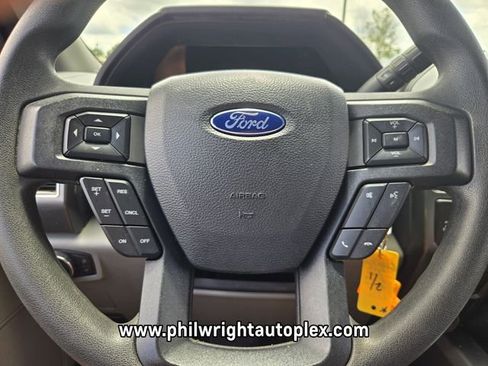 Used 2022 Ford F250 XLT w/ Black Appearance Package AWD/4WD image 25