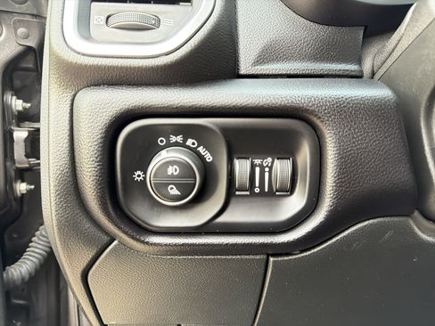 Used 2024 RAM 2500 Laramie w/ Safety Group image 21