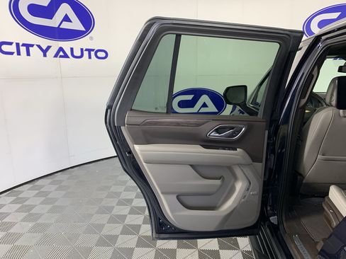 Used 2021 Chevrolet Tahoe LT w/ Rear Media and Nav Package AWD/4WD image 32