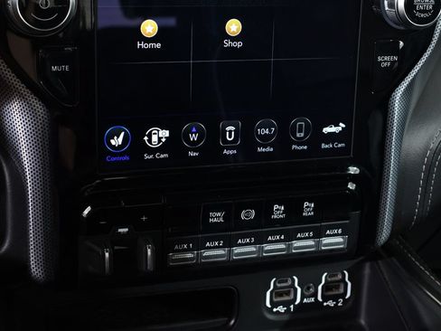 Used 2021 RAM 3500 Limited AWD/4WD image 32