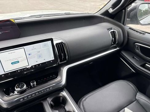 New 2026 Ford Expedition Max Platinum AWD/4WD image 15