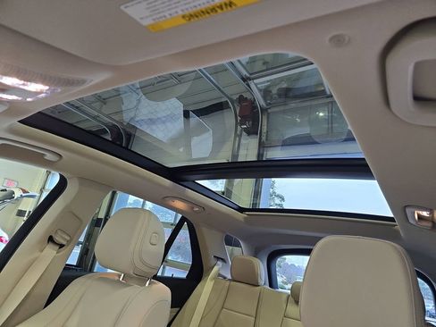 Certified 2026 Mercedes-Benz GLE 350 4MATIC image 34