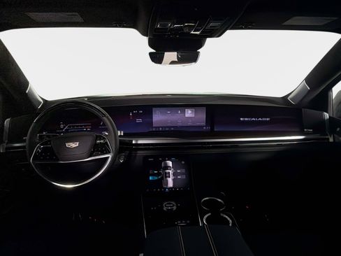 Used 2026 Cadillac Escalade Platinum Sport w/ LPO, ONYX Package image 36