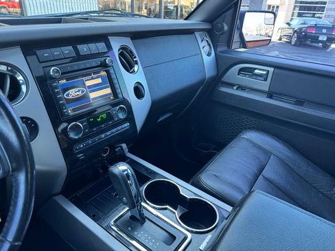 Used 2013 Ford Expedition Limited image 14