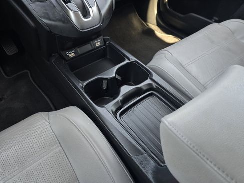 Used 2020 Honda CR-V EX-L image 17