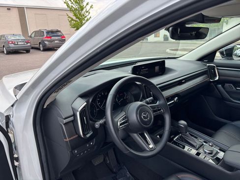 Used 2025 MAZDA CX-50 2.5 Hybrid w/ Premium Plus Pkg AWD/4WD image 36