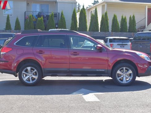 Used 2014 Subaru Outback 3.6R Limited image 6