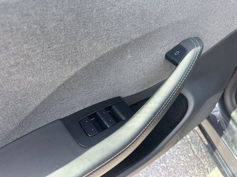 Used 2025 Tesla Model 3 Long Range image 27