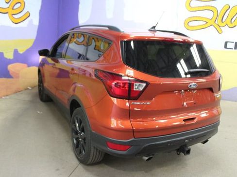 Used 2019 Ford Escape Titanium AWD/4WD image 6