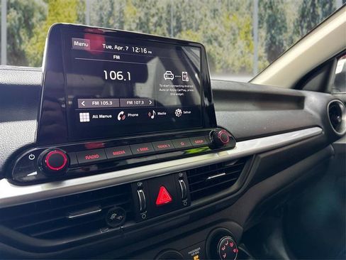 Used 2024 Kia Forte LXS image 14