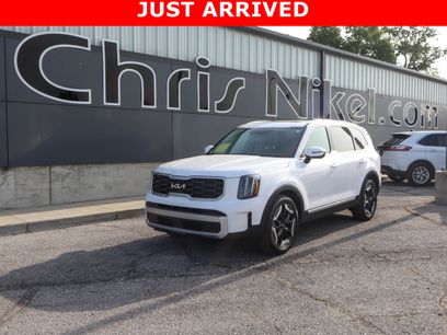 Used 2025 Kia Telluride S