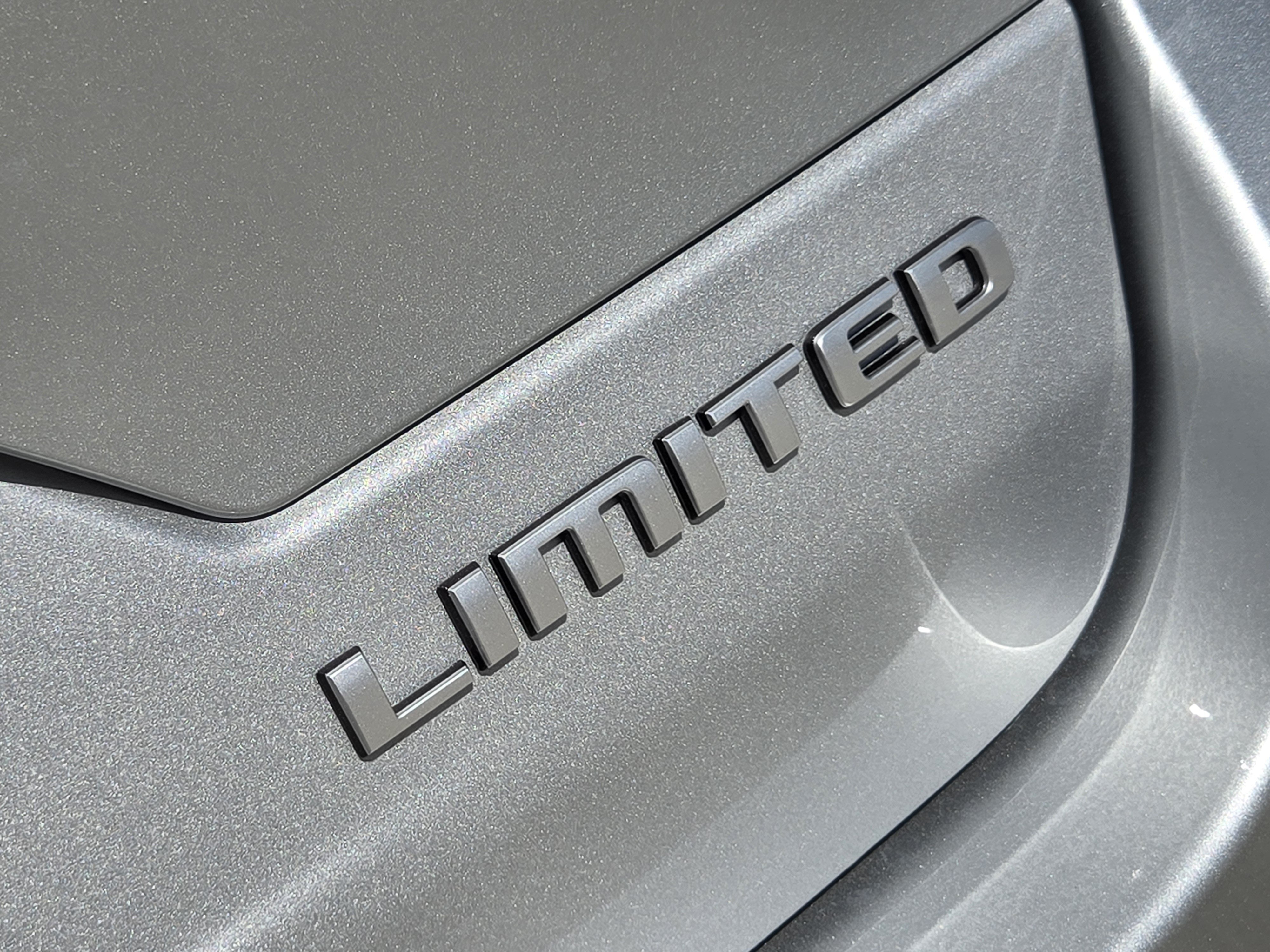 New 2026 Jeep Grand Cherokee Limited AWD/4WD image 9