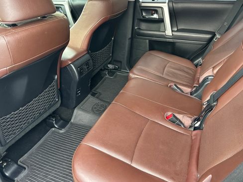 Used 2017 Toyota 4Runner Limited image 15