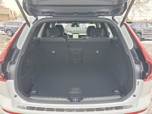 New 2026 Volvo XC60 B5 Ultra w/ Protection Package Premier image 33