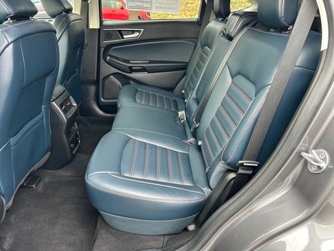 Used 2022 Ford Edge SEL w/ Sport Appearance Package image 8