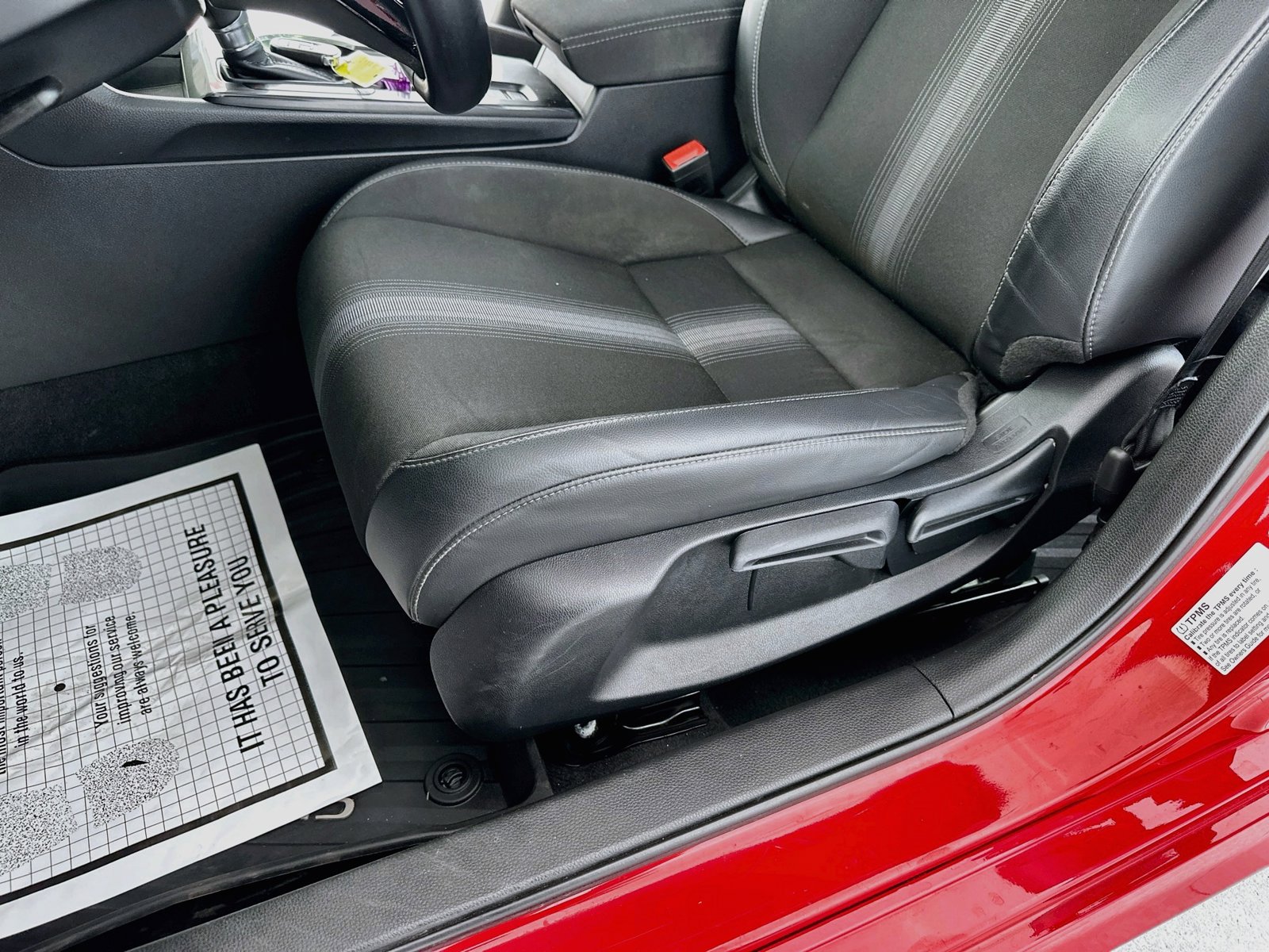 Used 2023 Honda Civic Sport image 25