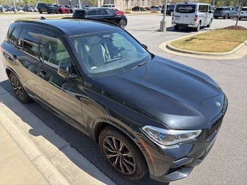 Used 2022 BMW X5 xDrive40i w/ M Sport Package AWD/4WD image 8