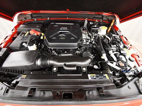 Used 2023 Jeep Wrangler Unlimited Sahara w/ Cold Weather Group image 12