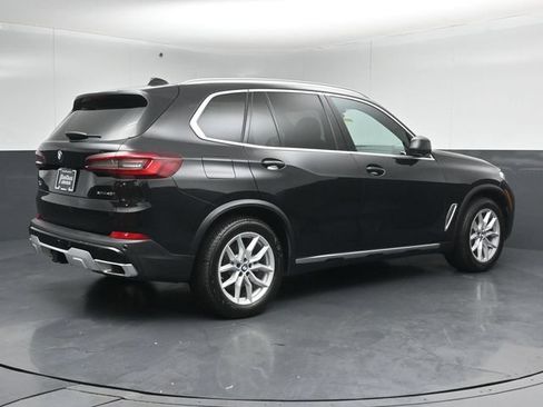 Used 2023 BMW X5 xDrive40i w/ Executive Package AWD/4WD image 7