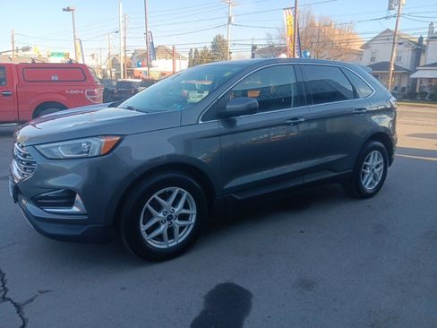 Used 2022 Ford Edge SEL image 6