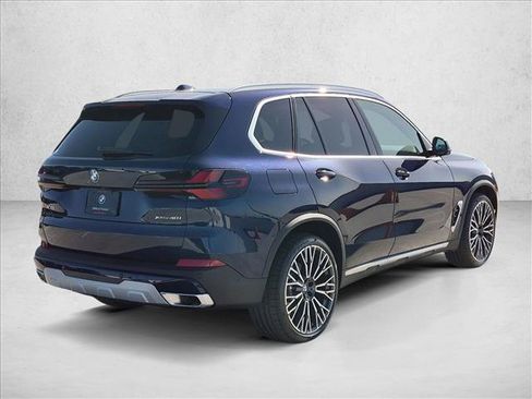 New 2026 BMW X5 xDrive40i AWD/4WD image 2
