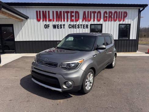 Used 2018 Kia Soul + FWD image 1