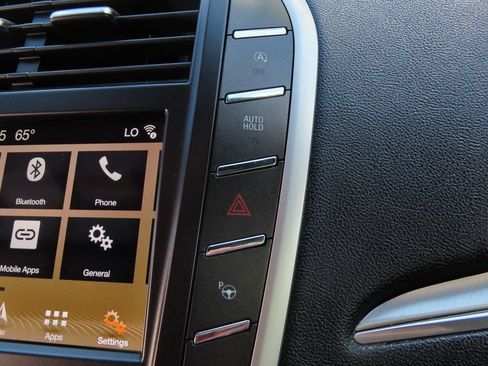 Used 2019 Lincoln MKC Reserve AWD/4WD image 14