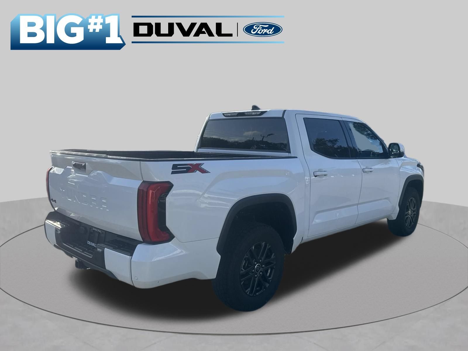 Used 2023 Toyota Tundra SR5 w/ SR5 Convenience Package AWD/4WD image 2