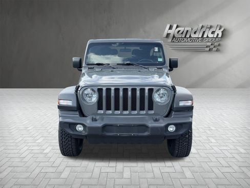 Used 2021 Jeep Wrangler Sport AWD/4WD image 3