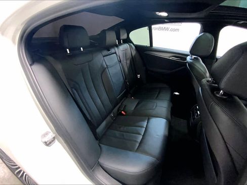 Used 2019 BMW 530i xDrive w/ M Sport Package image 19