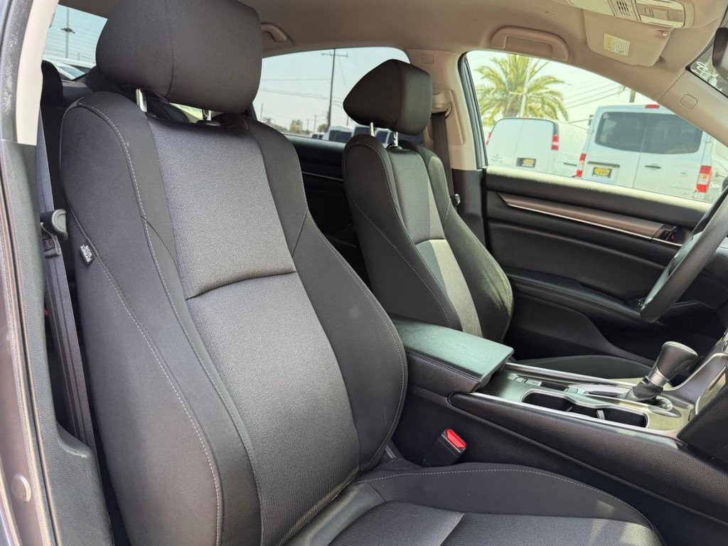 Used 2019 Honda Accord LX image 22