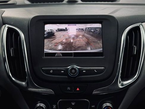 Used 2024 Chevrolet Equinox LT image 33