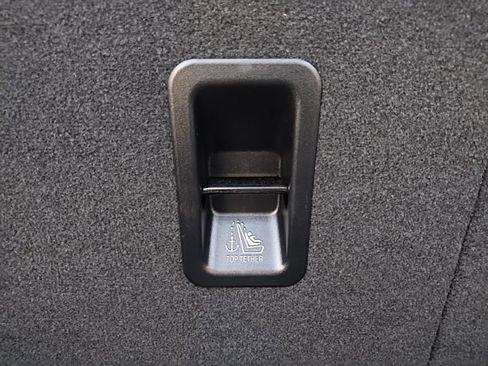 Used 2025 Subaru Ascent Bronze Edition image 56