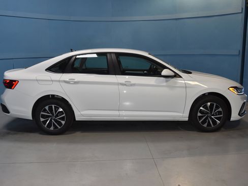 New 2026 Volkswagen Jetta S image 18