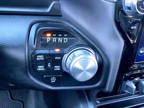 Used 2021 RAM 1500 Laramie image 31