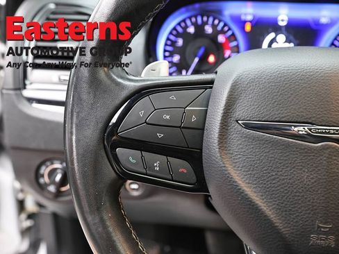 Used 2020 Chrysler 300 S image 15