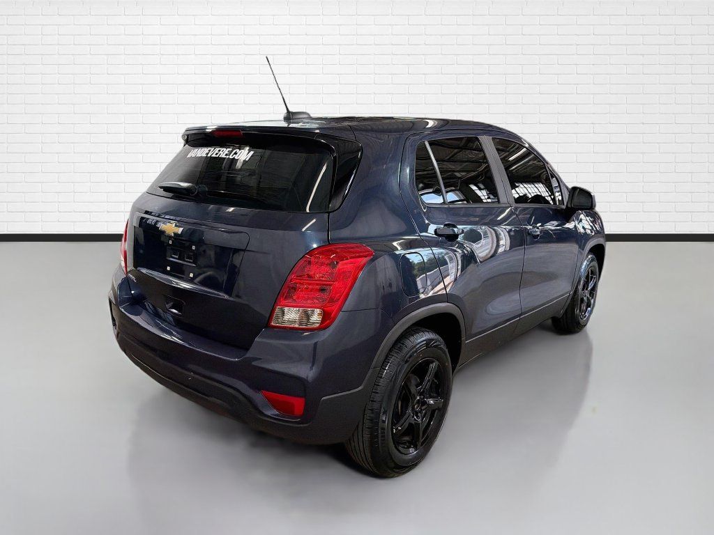 Used 2018 Chevrolet Trax LS FWD image 9
