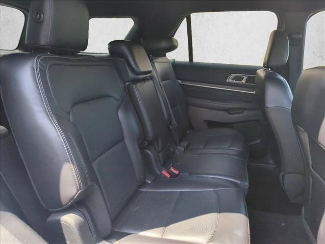 Used 2019 Ford Explorer Limited w/ Class III Trailer Tow Package AWD/4WD image 27