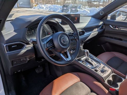 Used 2024 MAZDA CX-5 Carbon Edition image 13