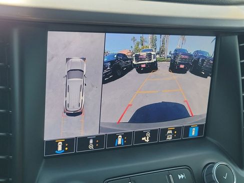 Used 2023 GMC Acadia AT4 w/ Technology Package AWD/4WD image 15