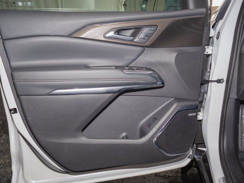 Certified 2025 Chevrolet Traverse High Country image 10