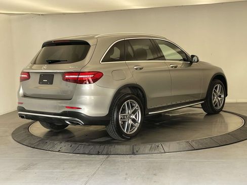 Used 2019 Mercedes-Benz GLC 300 4MATIC image 7